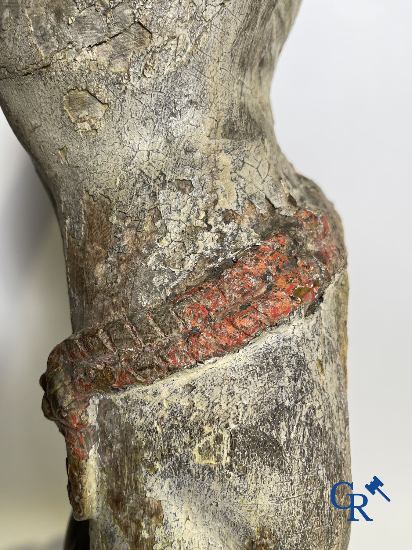 Impressionnant corpus en chêne du XVIIIe siècle.