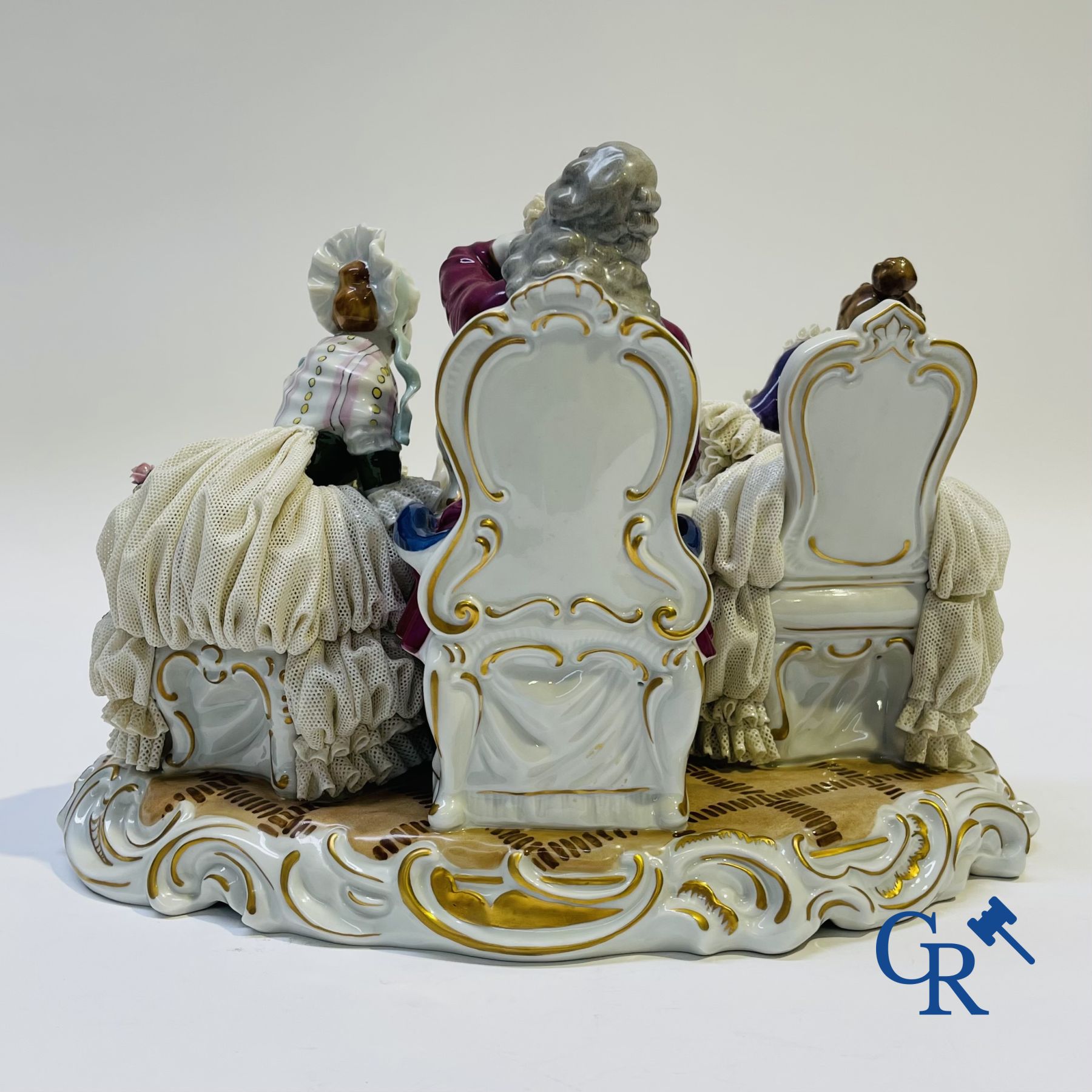 Porcelain: Unterweissbach: "In the tea room".