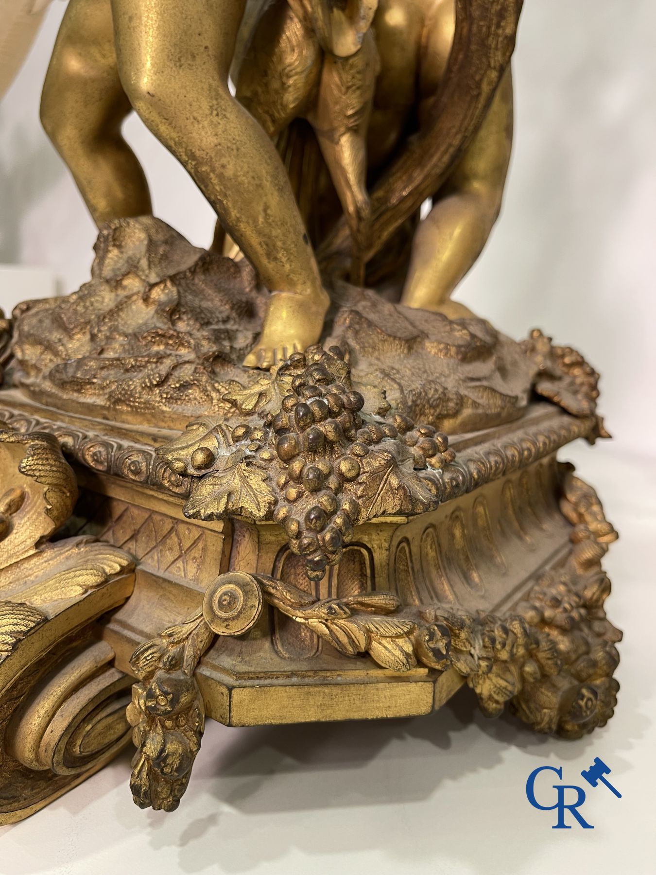 A pair of imposing bronze candlesticks with putti in LXVI style. Napoleon III period.