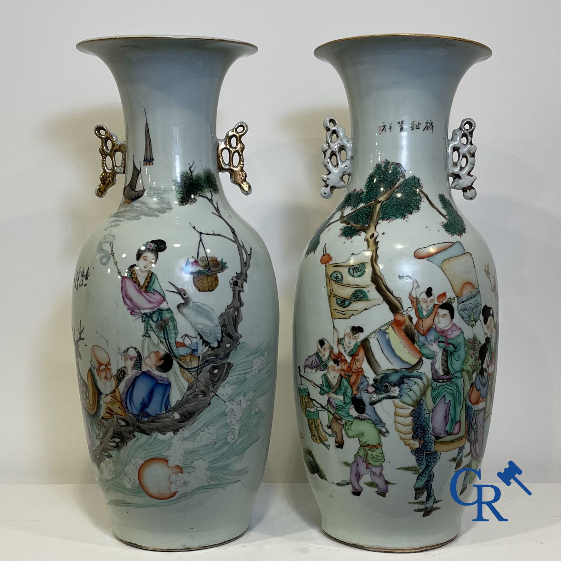 Chinese Porcelain: 2 Chinese vases republic period.