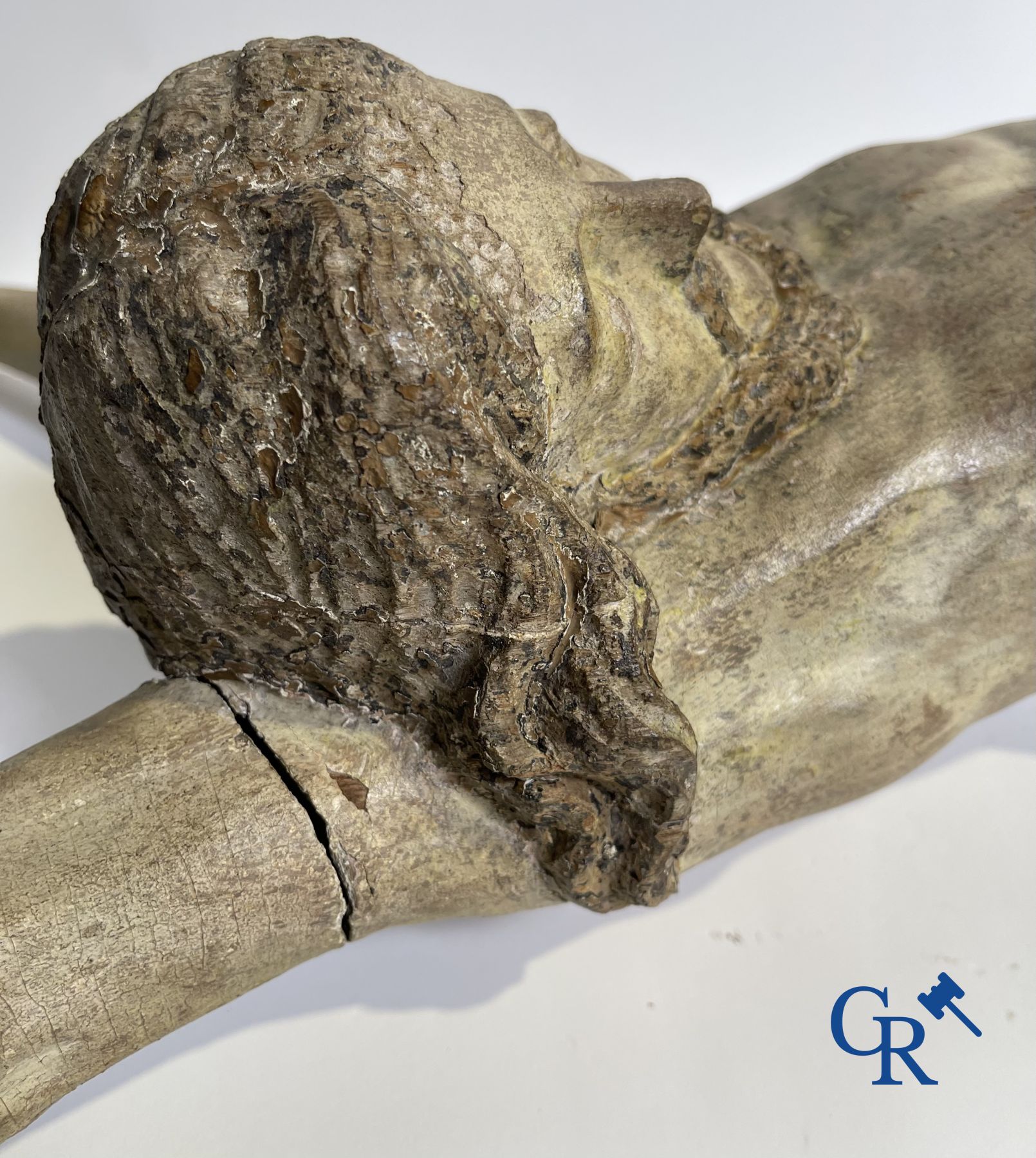 Impressionnant corpus en chêne du XVIIIe siècle.