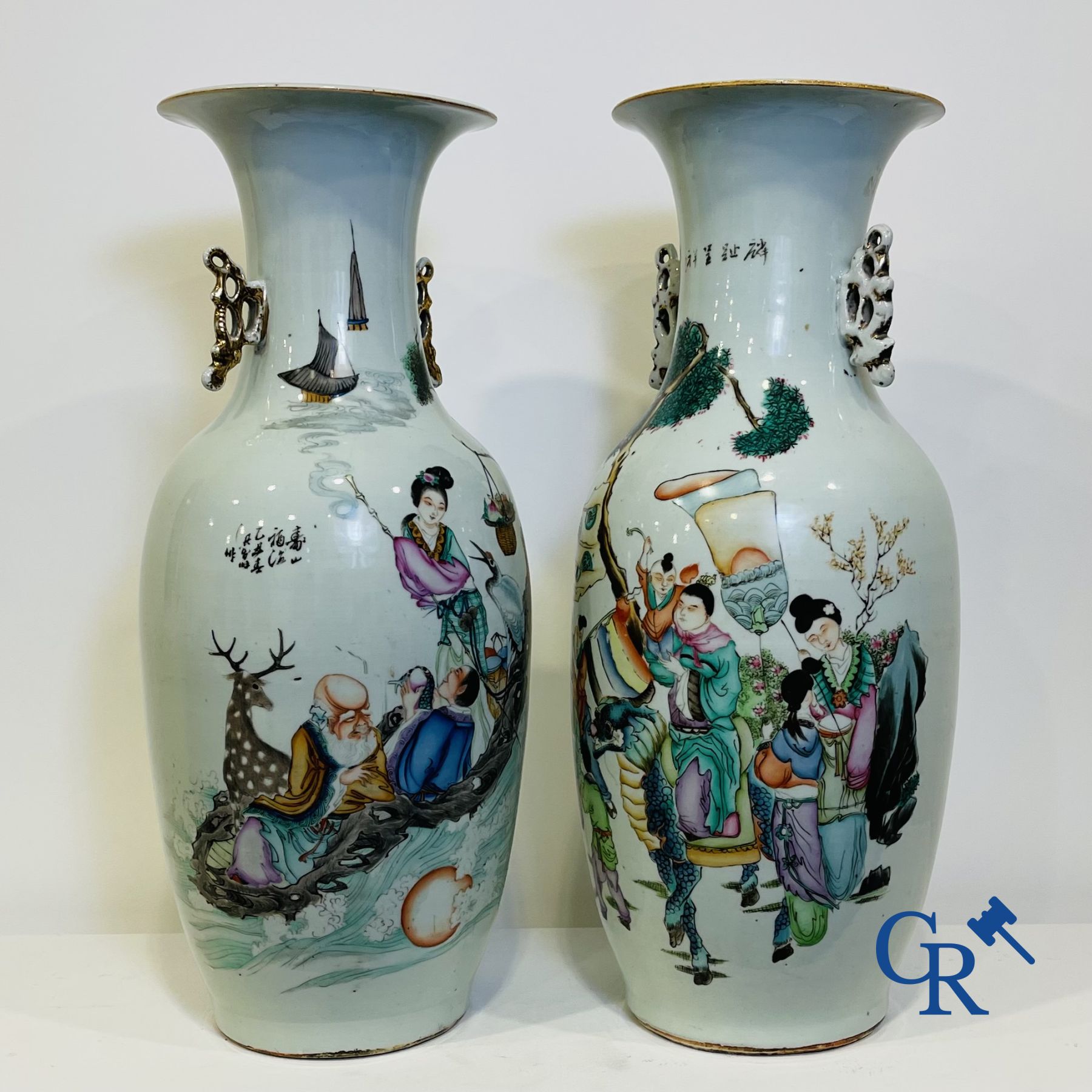 Chinese Porcelain: 2 Chinese vases republic period.