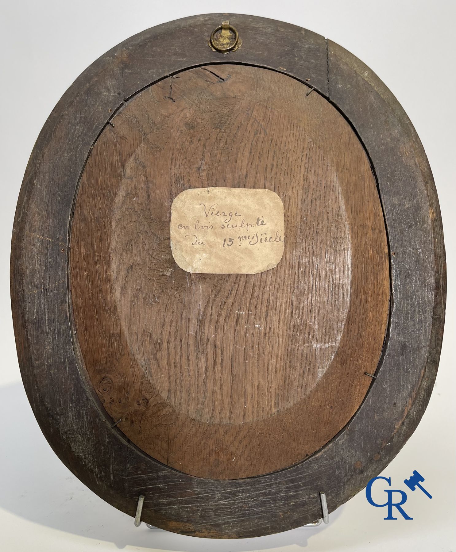 Sculpture en bois: Une sculpture en bois du XVIIIe siècle, Vierge à l'enfant.