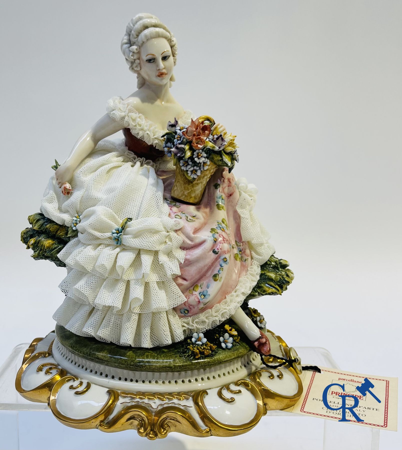 Porcelain: Capodimonte: 3 groups in Italian porcelain with lace.
