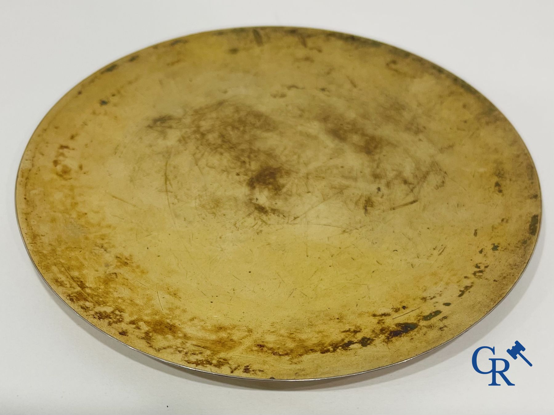 A lot of 9 pieces of various religious objects in silver. 18th-19th century