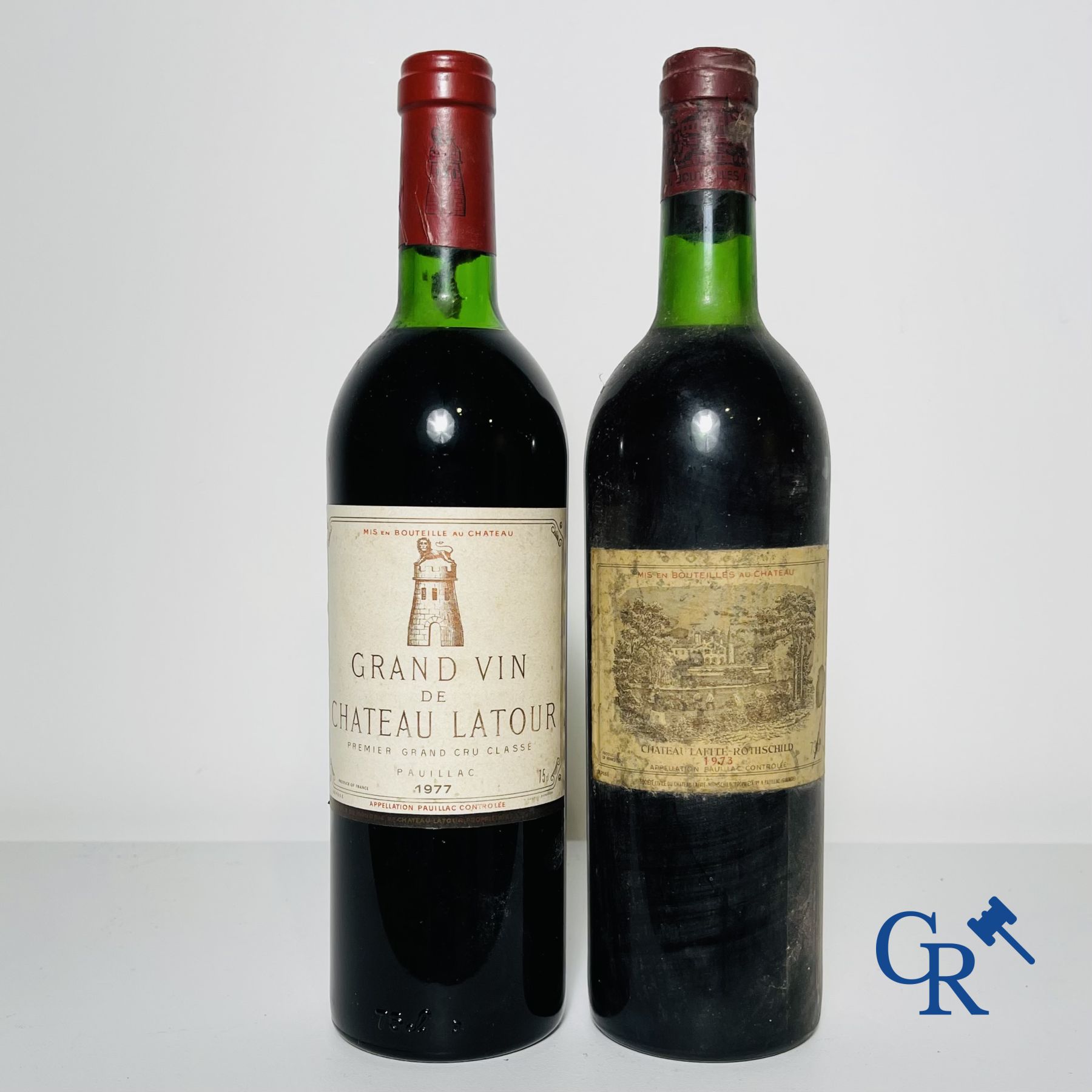 Vins. Bordeaux. Château Latour 1977 et Château Lafite Rothschild 1973.