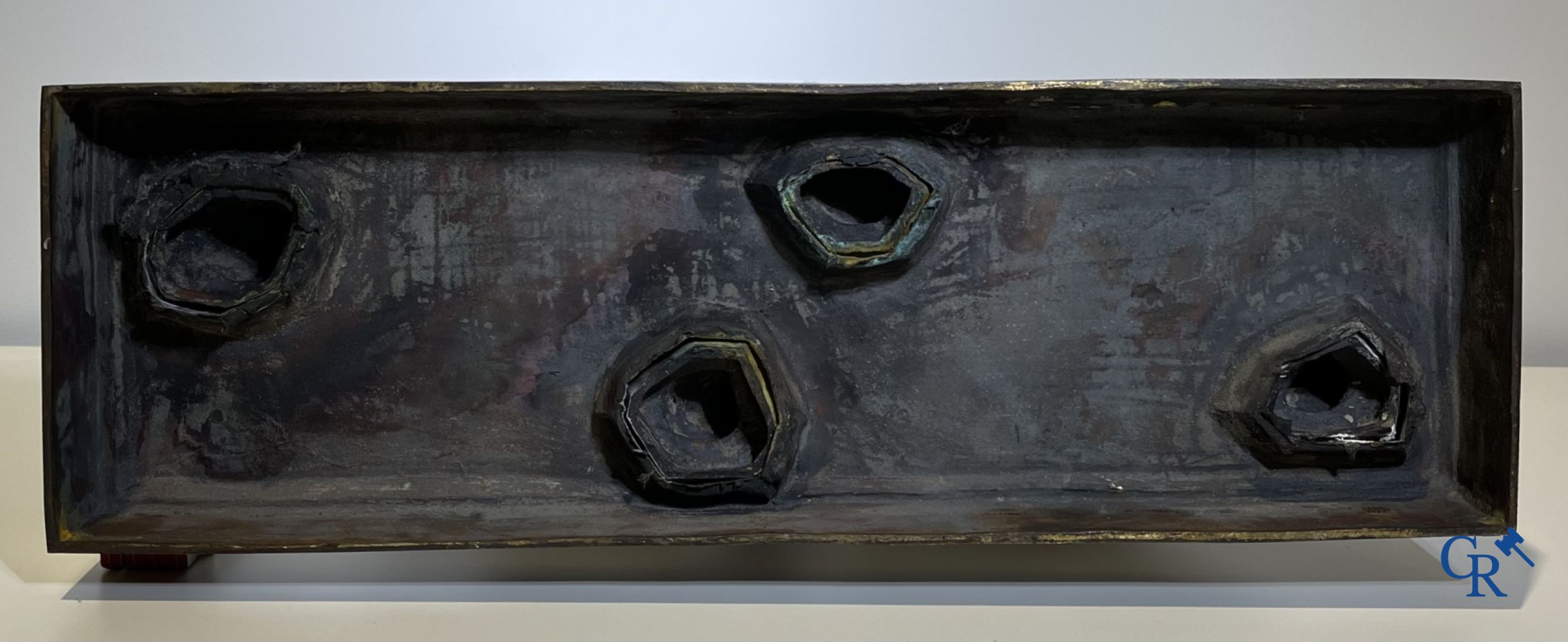 Raymond de Meester de Betzenbroeck(*) (Malines 1904 - Woluwe-Saint-Lambert 1995) :  "Le Caniche"