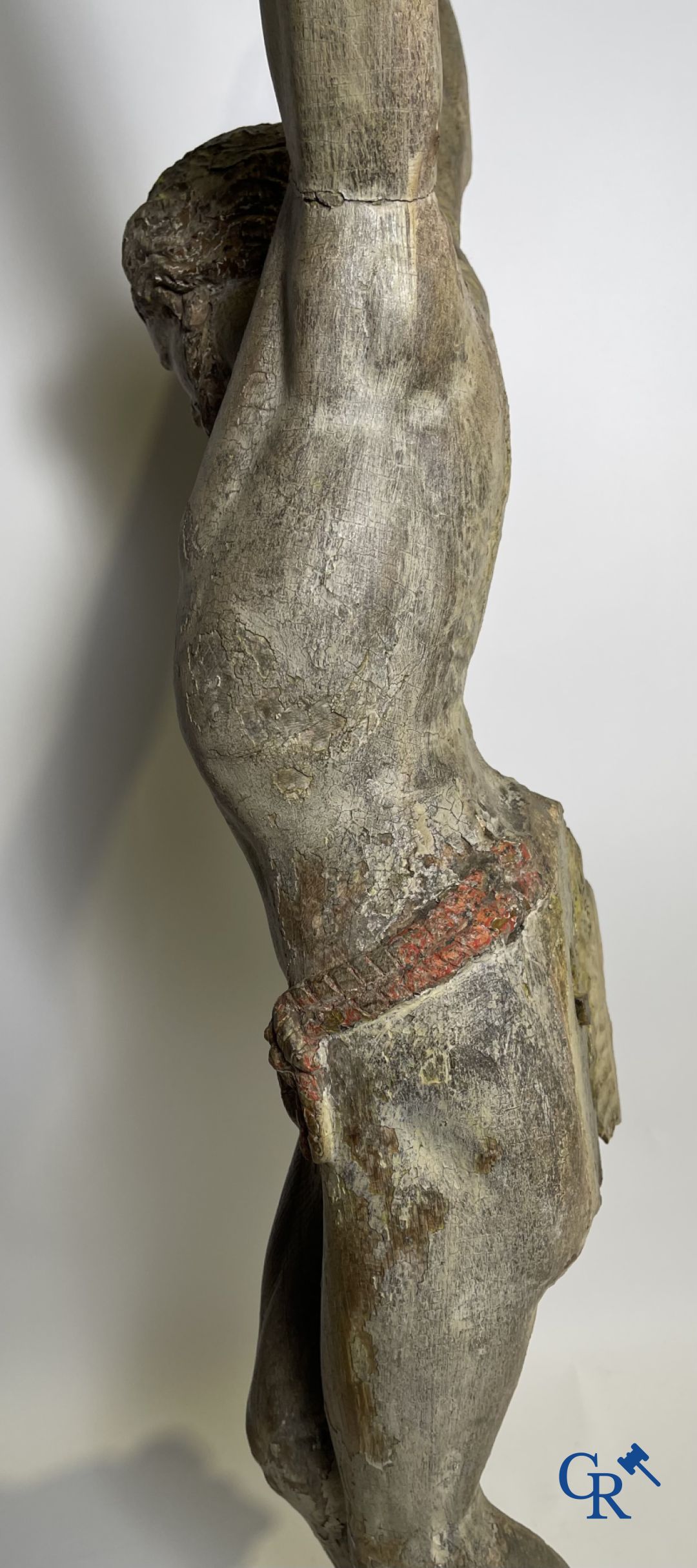 Impressionnant corpus en chêne du XVIIIe siècle.