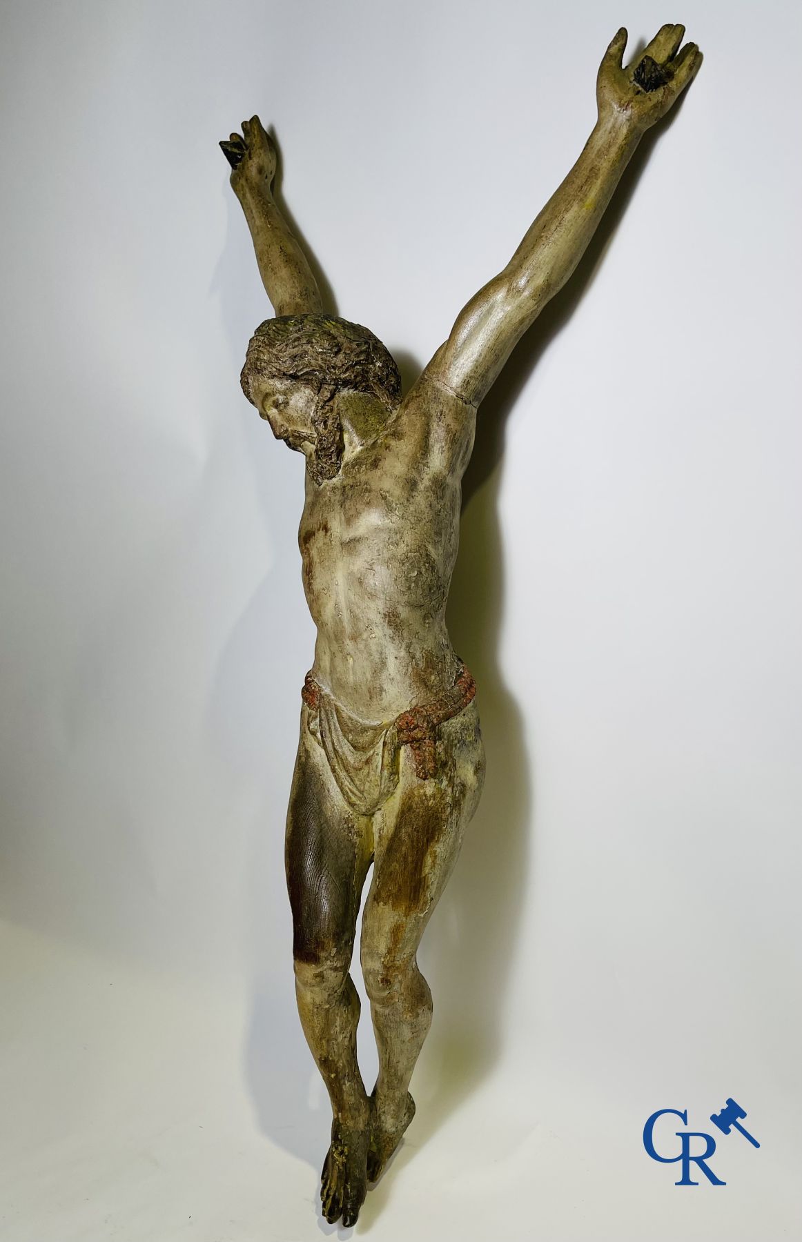 Impressionnant corpus en chêne du XVIIIe siècle.